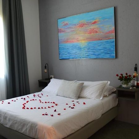 Bed And Breakfast Villa Tota Καταντζάρο Εξωτερικό φωτογραφία