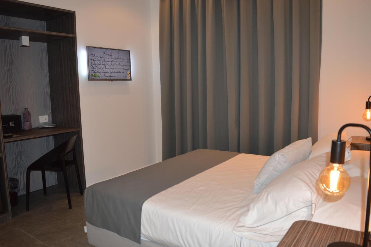 Bed And Breakfast Villa Tota Καταντζάρο Εξωτερικό φωτογραφία
